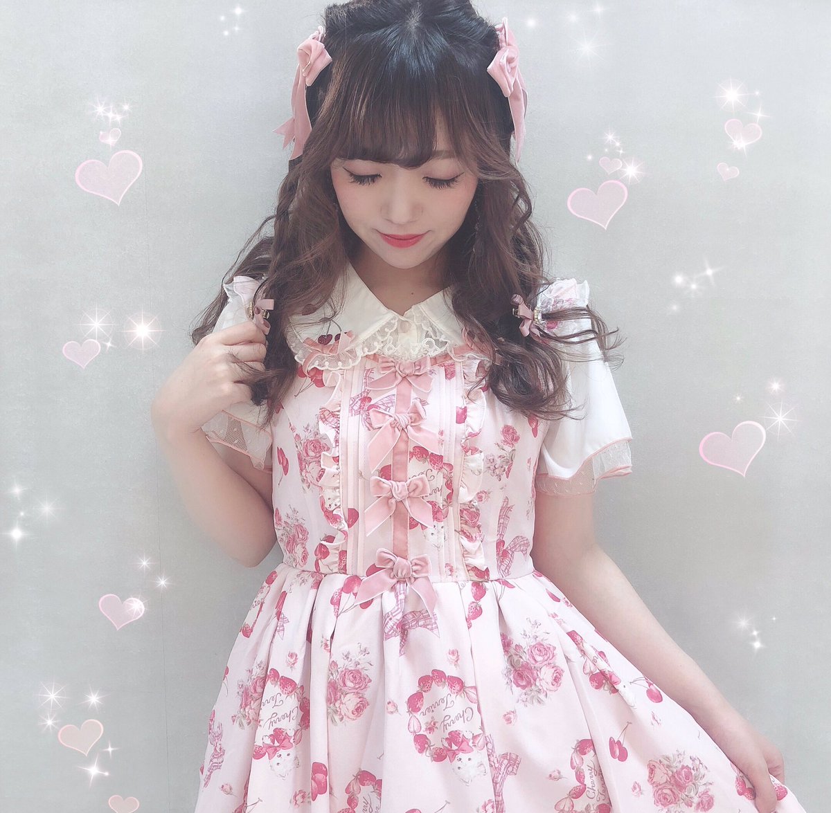 近鉄パッセ店🎀 #テリアチェリー柄ジャンスカ ホワイトテリア🐩と