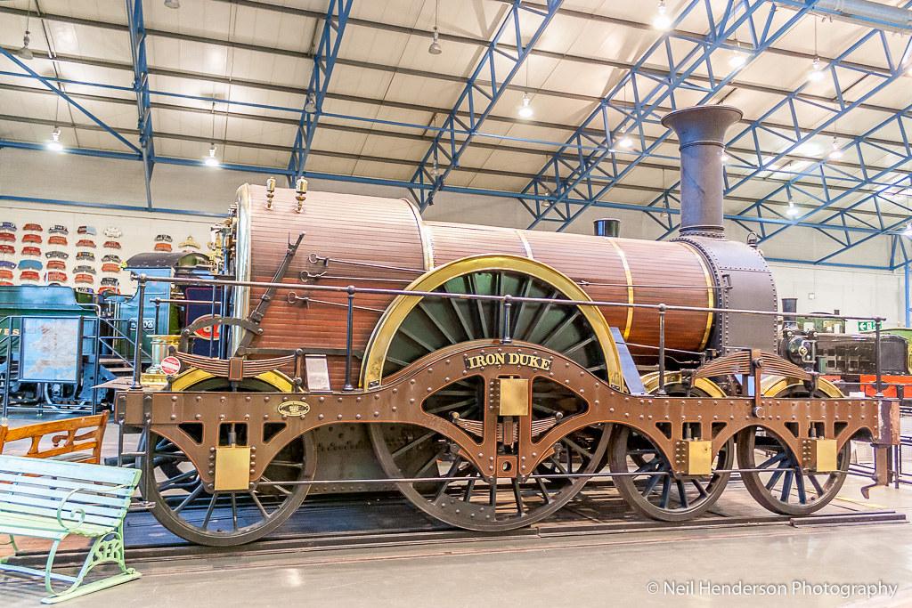on the other hand the great western railway was originally built to broad gauge - 7'1/4" compared to standard 4'8.5" - and the replica locomotives (here's the iron duke) are BIG