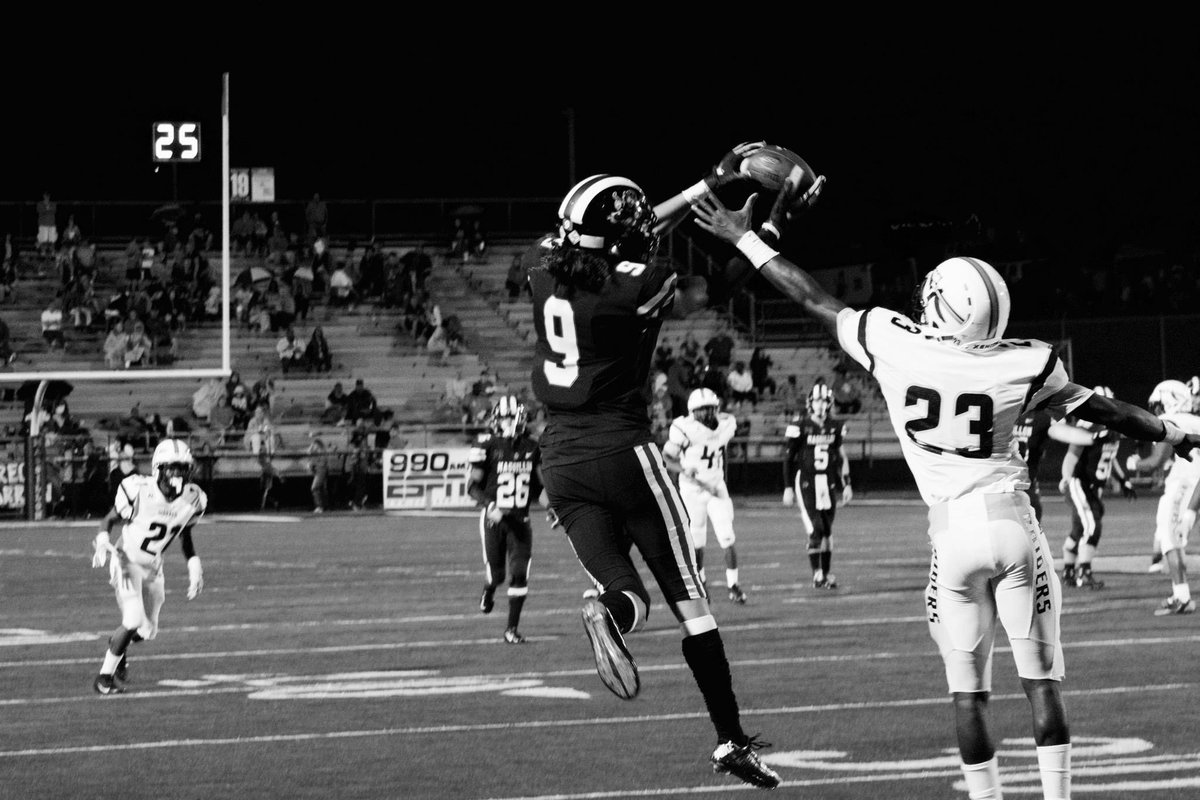 RocDzYaBoy's tweet photo. Only 9 days till Tiger football 🏈 #CatchFlight #Boom #TigerPride #CountdownToKickoff https://t.co/WklN3T9FhQ