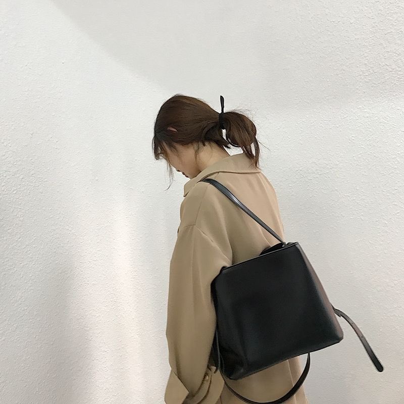 ignichashop's tweet photo. 🌻#พร้อมส่ง!!!!!!!!! Bix bag 350 บาท #ส่งฟรี ใบใหญ่ เหมาะกับคนของเยอะ สะพายไปทำงานไปเรียนเหมาะมาก มีสายสะพาย2สาย สายสั้นสะพายไหล่ สายยาวสะพายข้าง
#กระเป๋าเป้ #กระเป๋าถือ #กระเป๋าสะพาย #กระเป๋าผ้า #กระเป๋าน่ารัก #กระเป๋าแฟชั่นเกาหลี #กระเป๋าผ้า #ถุงผ้า #กระเป๋าเกาหลี #ส่งต่อ https://t.co/gX9YVtN7Dl