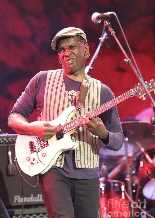 Happy birthday to Living Colour Vernon Reid!       