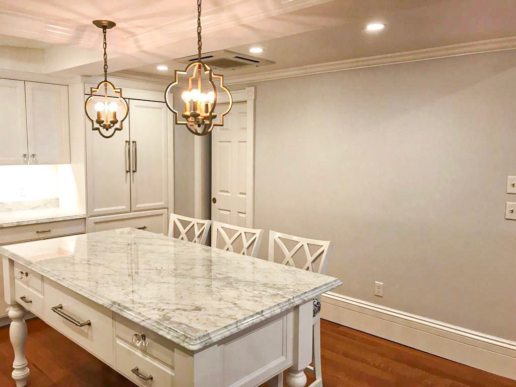 level5pntgllc's tweet image. Follow us on our social media profiles to see beautiful projects done by our talented team of painters.

All products used in this project are from @Benjamin_Moore 

Photo: Rodrigo Carassini

#LevelFivePainting #InteriorDesign #DesignAndDecor #PaintingAndDecor #ResidentialPaint