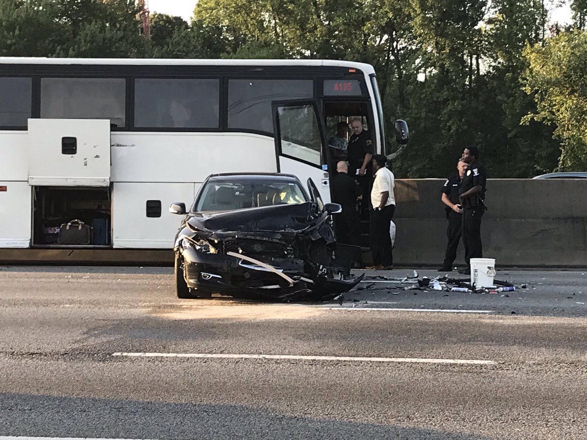 devayneTV's tweet photo. Despite other tweets from other agencies this is NOT a school bus but a charter bus coming from NYC. #wcnc #nbcclt #breaking https://t.co/wbpcJYKU7a