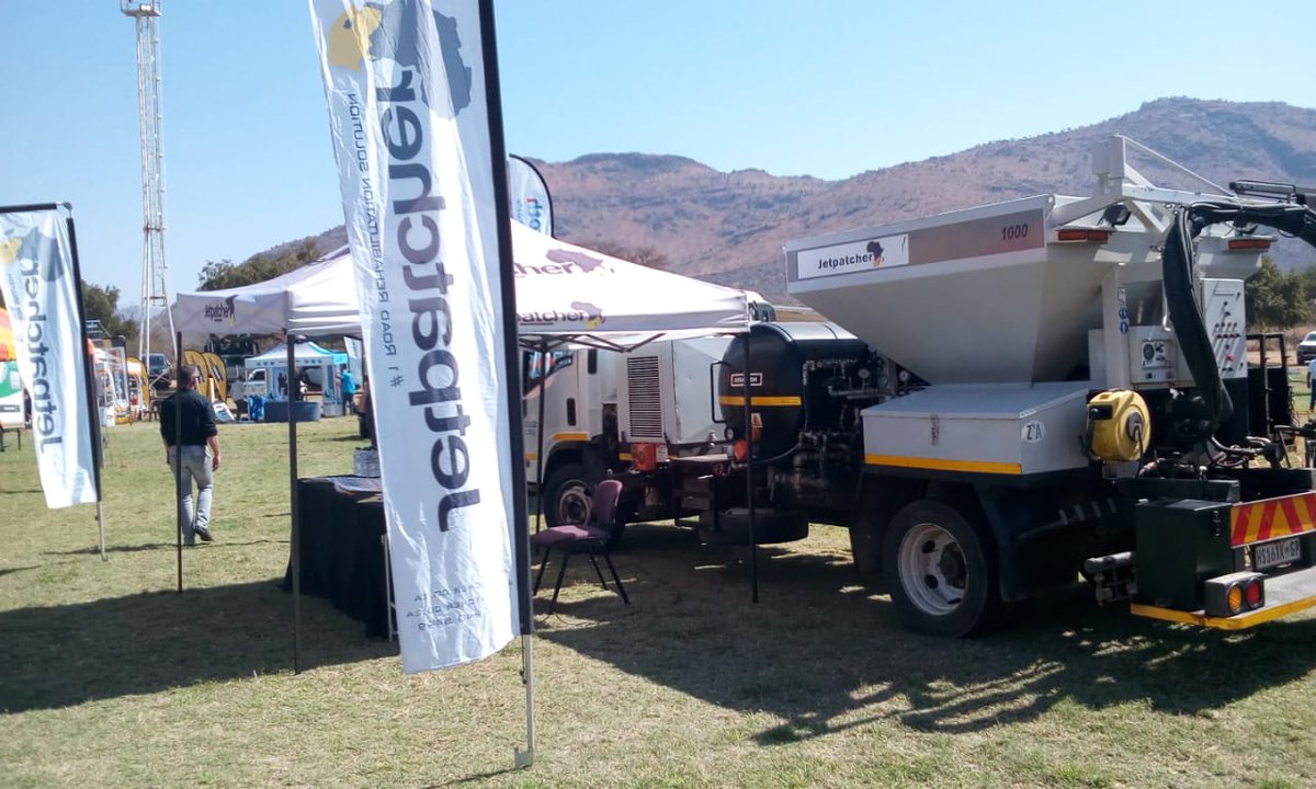JetpatcherSA's tweet photo. @Mining_Online come visit us at #MTEExpos2019 #MTESteelpoort2019 #MTELimpopo2019 #jetpatcher #road #rehabilitation #fixing #road #failures https://t.co/XfNDhk9UYG