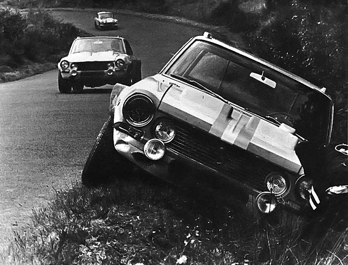 infobae's tweet photo. Cómo se restauró uno de los Torino que compitió en las míticas 84 Horas de Nürburgring y que estuvo perdido por 40 años https://t.co/mh9gMmJopz https://t.co/bNKYKRuLBH