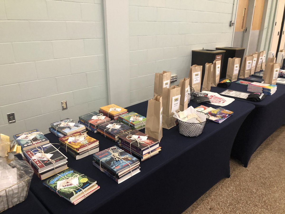 Tracey Raimondo tweet media