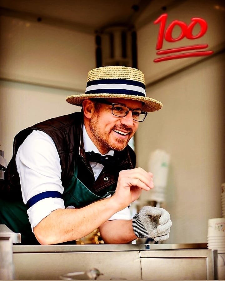 Today we want to tell you about our customer, "Don Peppino." Jürgen has created a successful #business starting from the most straightforward idea in the World: to create emotions. Read more >> bit.ly/donpeppino-gel…

#tekneitalia #businessnews #GELATO