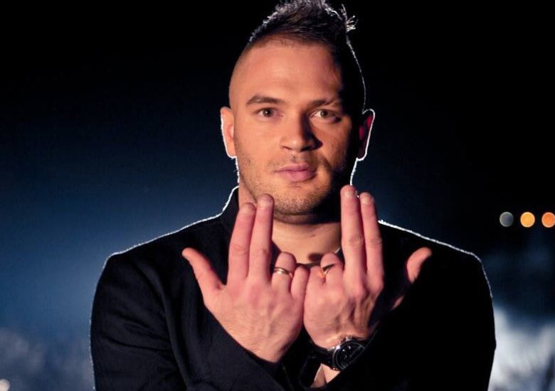 Kulturlesite_'s tweet photo. TOP 5 des rappeurs qui cumulent le plus de vues sur YouTube :

🥇 Jul : 1,9 Milliards (depuis 2012)

🥈 Booba : 1,4 Milliards (depuis 2010)

🥉 Niska : 1,3 Milliards (depuis 2012)

🏅 PNL : 1,2 Milliard (depuis 2014)

🎖 MHD : 1 Milliard (depuis 2015) https://t.co/ETvoollxSL