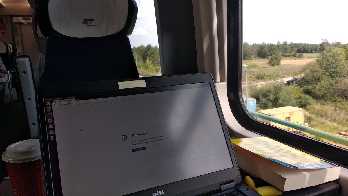 crooveck's tweet photo. Offline mode w drodze na #slowbiz offline...
Gdzieś między Warszawą a Białymstokiem https://t.co/8JSdI5Jj7y