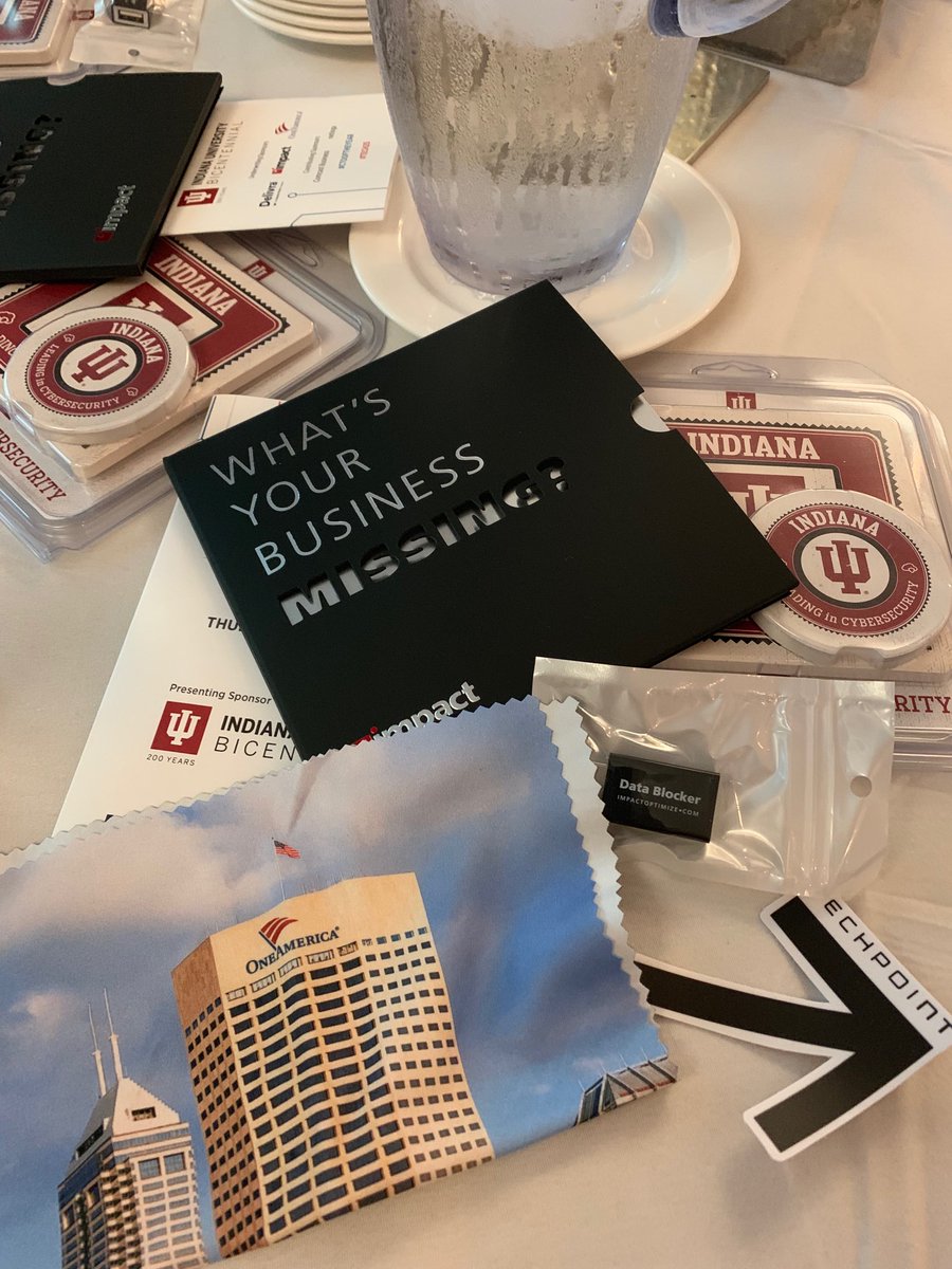 cherylbreed's tweet image. Best table swag at #TECH25 #CTOOFTHEYEAR? Hard to say....⁦@JWMarriott⁩ coffee is good, too! ⁦⁦@TechPointInd⁩ ⁦@IBJnews⁩