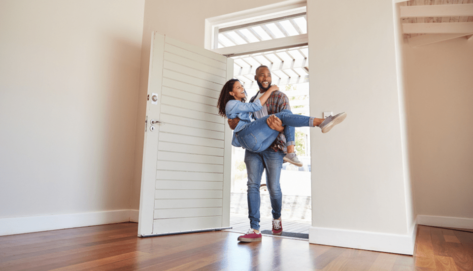 CShomelending's tweet photo. 3 things that will happen when you start building your home equity https://t.co/72fiGKdWAQ https://t.co/WbT0EXTz53