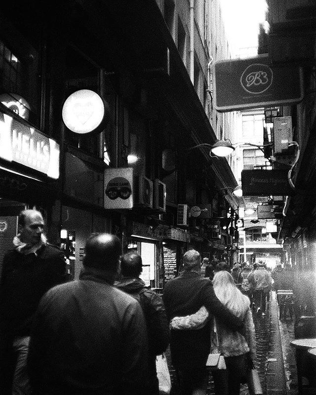 leadlessPencil's tweet photo. melbourne monochrome
...
Leica MP-6
Kodak TriX400
35mm Summicron IV
...
...
...
#film #filmfeed #filmphotography #filmisnotdead #shootfilm #istillshootfilm #filmisalive #filmcommunity #grainisgood #doyoudevelop #analoguepeople #analoguephotography #agame… https://t.co/3rku92hOzT https://t.co/5maRs4pIuL