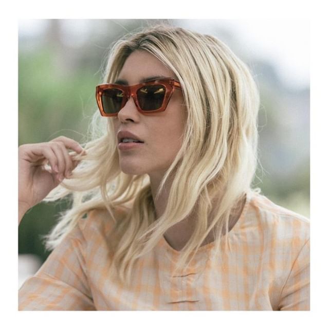 ModaOptic's tweet image. Looking for Made in the USA? We've got you covered with the new sunglasses collection from @LowercaseNYC - handmade in Brooklyn!
.
#modaoptic #modastyle #rockville #maryland #vision #glasses #eyeglasses #buyindependent #eyewear #beunique #luxuryeyewear #… ift.tt/33Q58gj