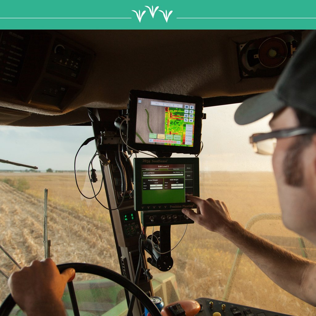 PrecisionBaker's tweet photo. Harvest Season is coming, and 20/20 can help! Paired with YieldSense it will give you the most accurate yield data available on the market. You need the knowledge to make decisions, and the 20|20 delivers it year-round.
#havest19 #precisionplanting #combinetime #yieldsense https://t.co/wSlPxoEorB