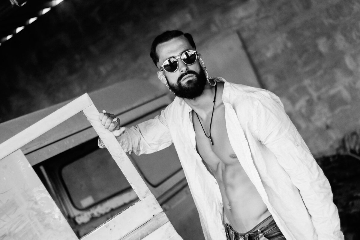 AnaVallsPhoto's tweet photo. Smooth
B&amp;W &amp; Color.
.
#ibiza #eivissa #photography #fotografia #anavallsfotografia #ibizafotografia https://t.co/A6fMuzh4mY