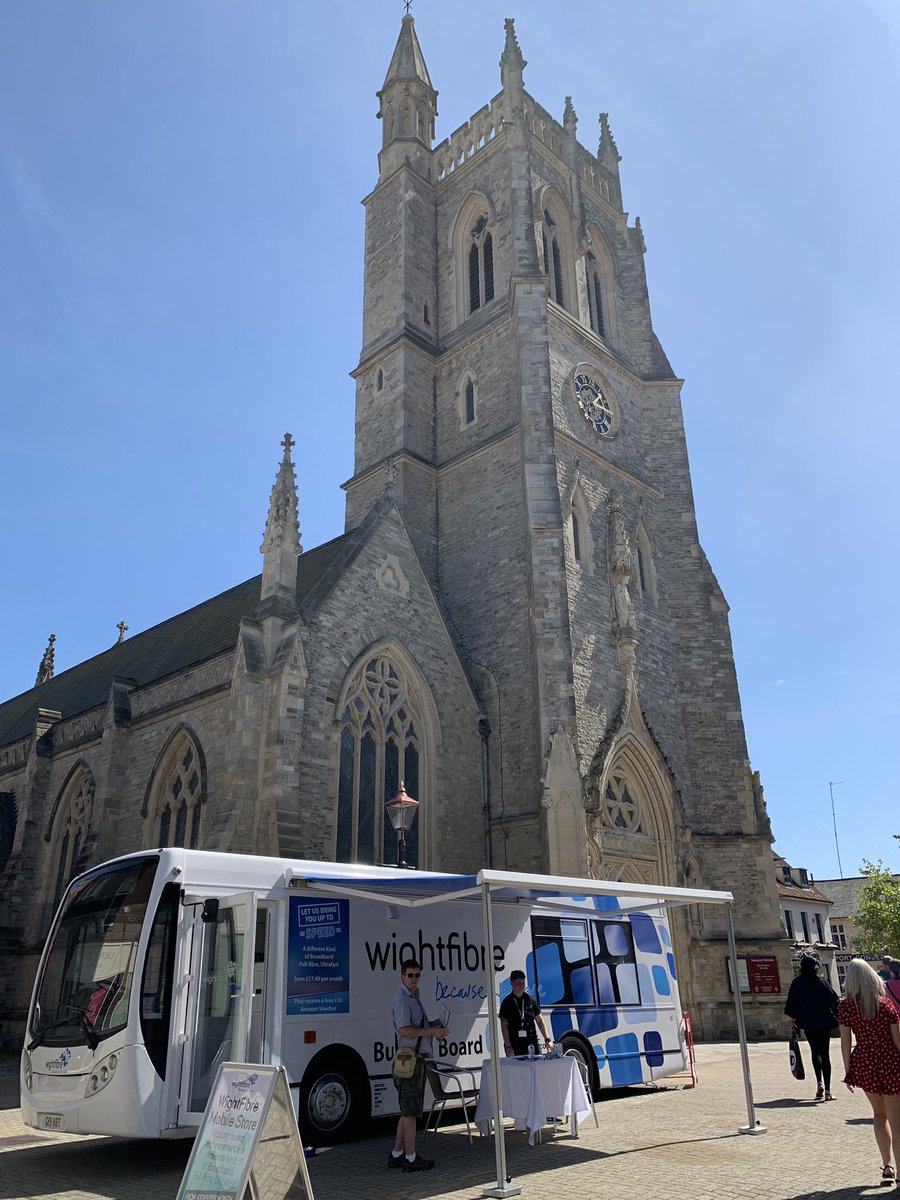 WightFibre's tweet photo. What a beautiful day on the Isle of Wight today. We are in St Thomas’s Square in Newport with the WightFibre mobile store. Pop and see us. #FullFibre #FastestIW #Isleofwight https://t.co/53IUFNhXAl
