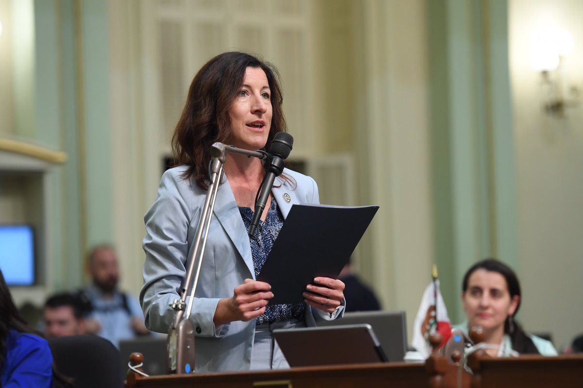 I am proud to announce that with the passage of SCR 21, we will be establishing the Costa Mesa Fire Captain Michael Kreza Memorial Highway❤️He was immensely loved in our community &amp; will be remembered as an esteemed leader and role model 🚒🛣 #SCR21