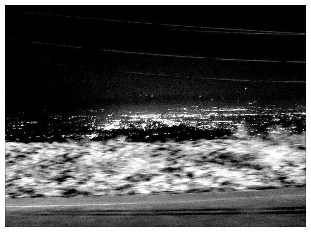 richardgreenla's tweet photo. The City Below the Mountain #eyephotomagazine
#spicollective
#lacphotos
#myspc
#streetphotographymagazine
#streetphotographyinternational
#magnumphotos
#streetphotographyjournal
#insidephoto
#bnw_magazine
#insidephotos #bnw #bw #blackandwhitephotography #monochrome #bnw_society https://t.co/NhvopOTC8a