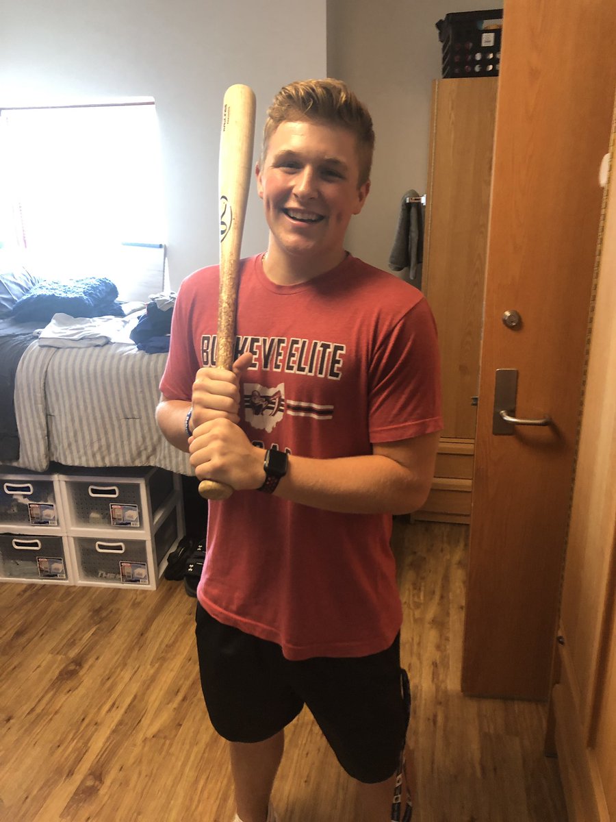 PSBehrend's tweet photo. There’s nothing like the sound of when a wooden bat hits a ball. Hayden, from Coraopolis, agrees. #BehrendBound https://t.co/RWz1dg4noh