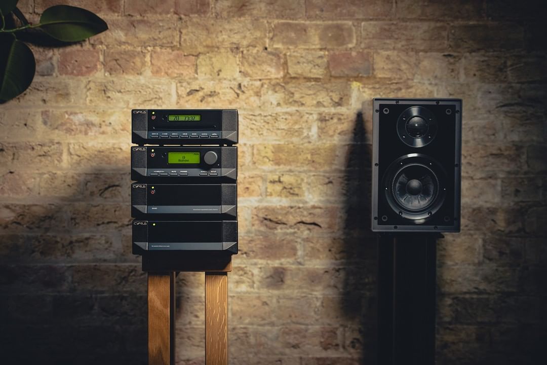 KemelaAudio's tweet photo. The award-winning 'CD i' by @Cyrus_Audio extracts data from your CD’s as accurately as possible and converts that digital data into a wonderful analog signal using a refined and world class 32bit DAC. Available in the U.S. via https://t.co/WlGJX0zmY9.
 #audiophile #hifi #dac https://t.co/keuG5imeh0