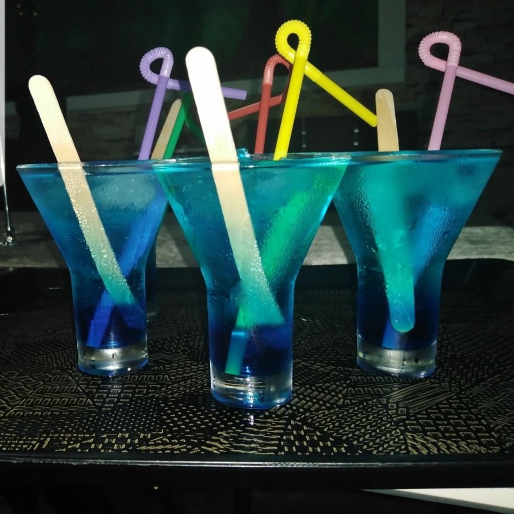 JanjoCafe's tweet photo. #JANJO Blue Ade............ refreshing.🍸 https://t.co/KyO4Mg6iee