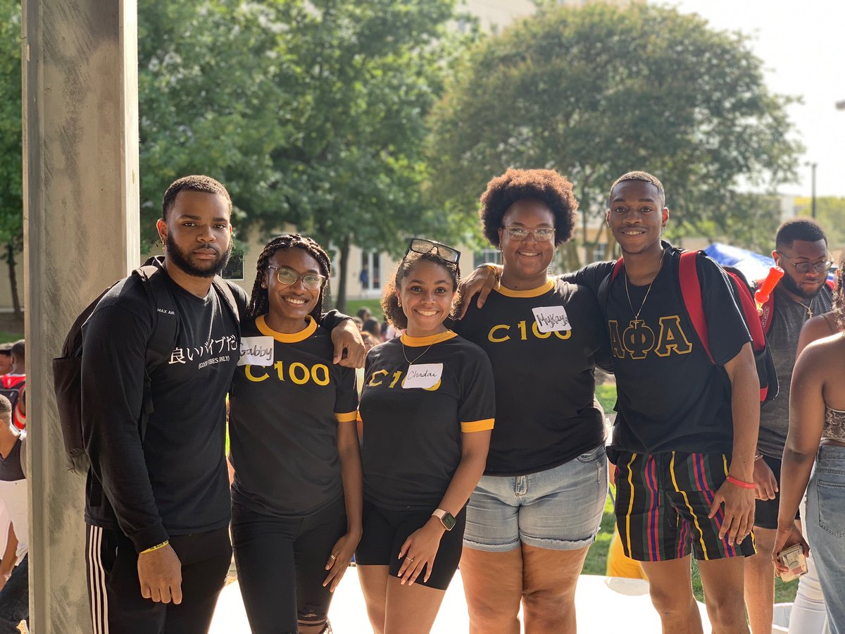 UHALPHAS's tweet photo. We had a great time at the Annual #CollegiateKickoff yesterday. Shout out to @UH_C100, for starting the semester off right! https://t.co/1zEICcqMTW