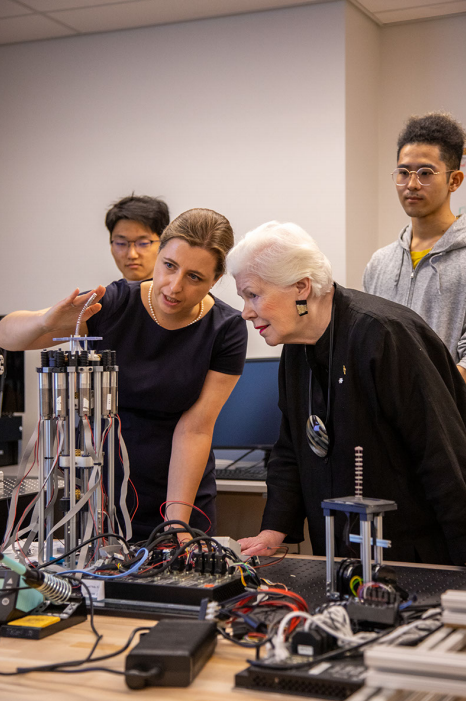 UTM's tweet photo. Lieutenant Governor @LGLizDowdeswell visits UTM’s growing robotics research cluster. The recently launched @UofTRobotics Institute aims to strengthen robotics research across the university. 🤖 

To learn more: https://t.co/dxJfHt0iEY
#Innovation #UtmRoboticsCluster https://t.co/TEXvuykIFl