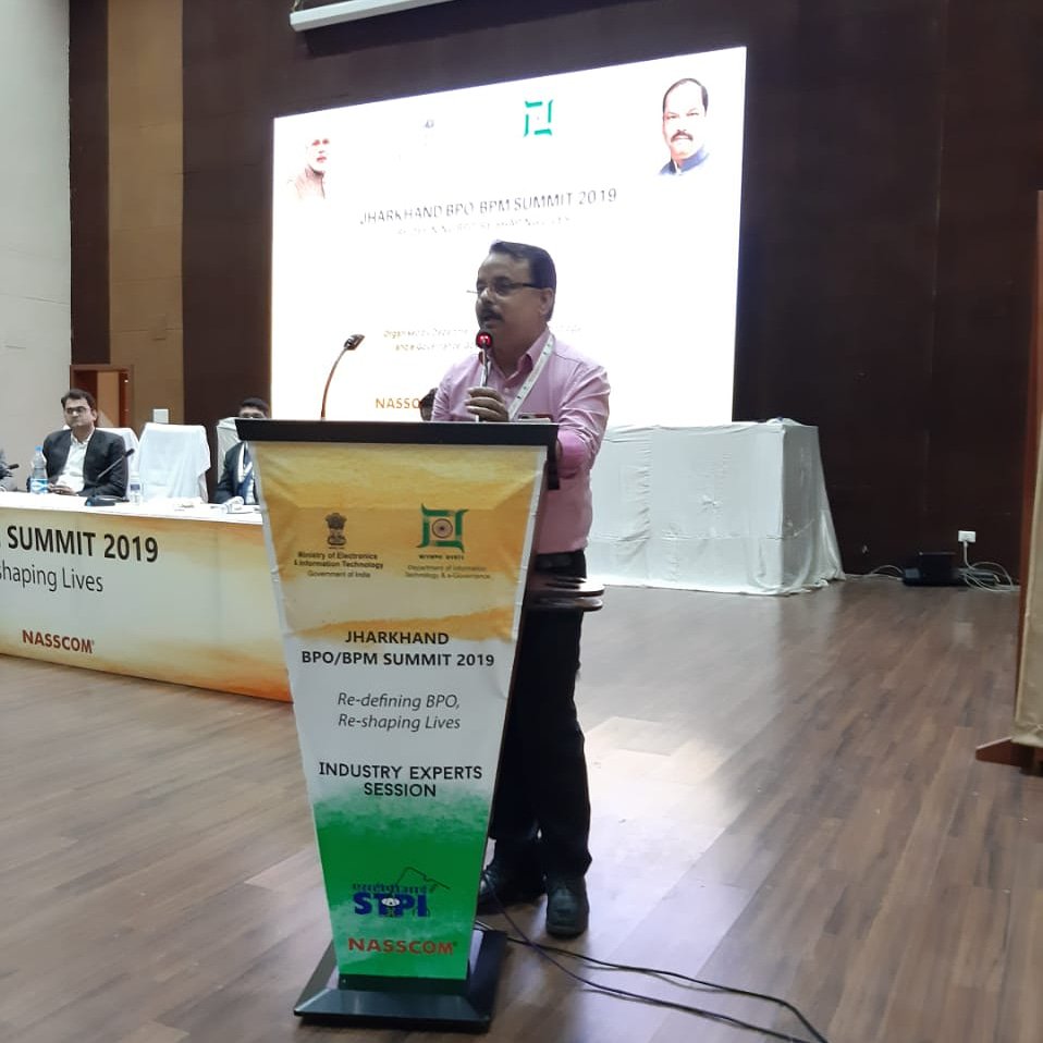 BPOBPM's tweet photo. Mr. Umesh Prasad Shah, IT &amp; e-Gov concluding the Jharkhand BPO/BPM Summit 2019 of Jharkhand with his vote of thanks. https://t.co/NHHtTGPJbs