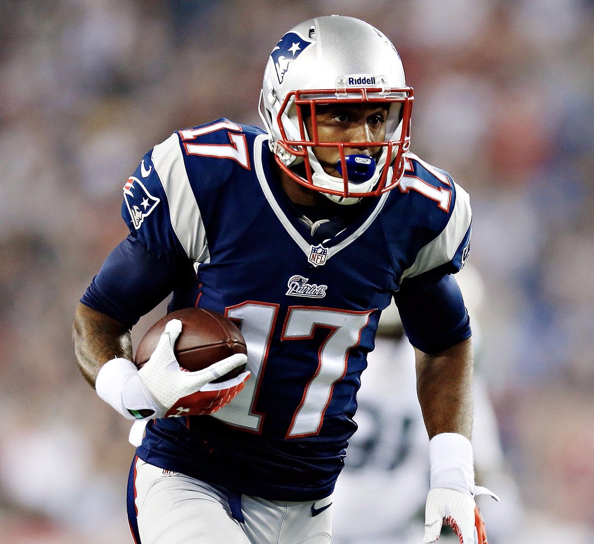 We've got seventeen days left until the  #Patriots opener!We're gonna go ahead and skip 17 because the Pats have never had good luck with this one, especially recentlyOutside of Aaron Dobson, nobody wearing it has lasted on the Patriots more than two seasons since the 1970's