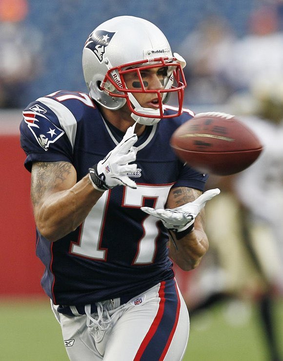 We've got seventeen days left until the  #Patriots opener!We're gonna go ahead and skip 17 because the Pats have never had good luck with this one, especially recentlyOutside of Aaron Dobson, nobody wearing it has lasted on the Patriots more than two seasons since the 1970's