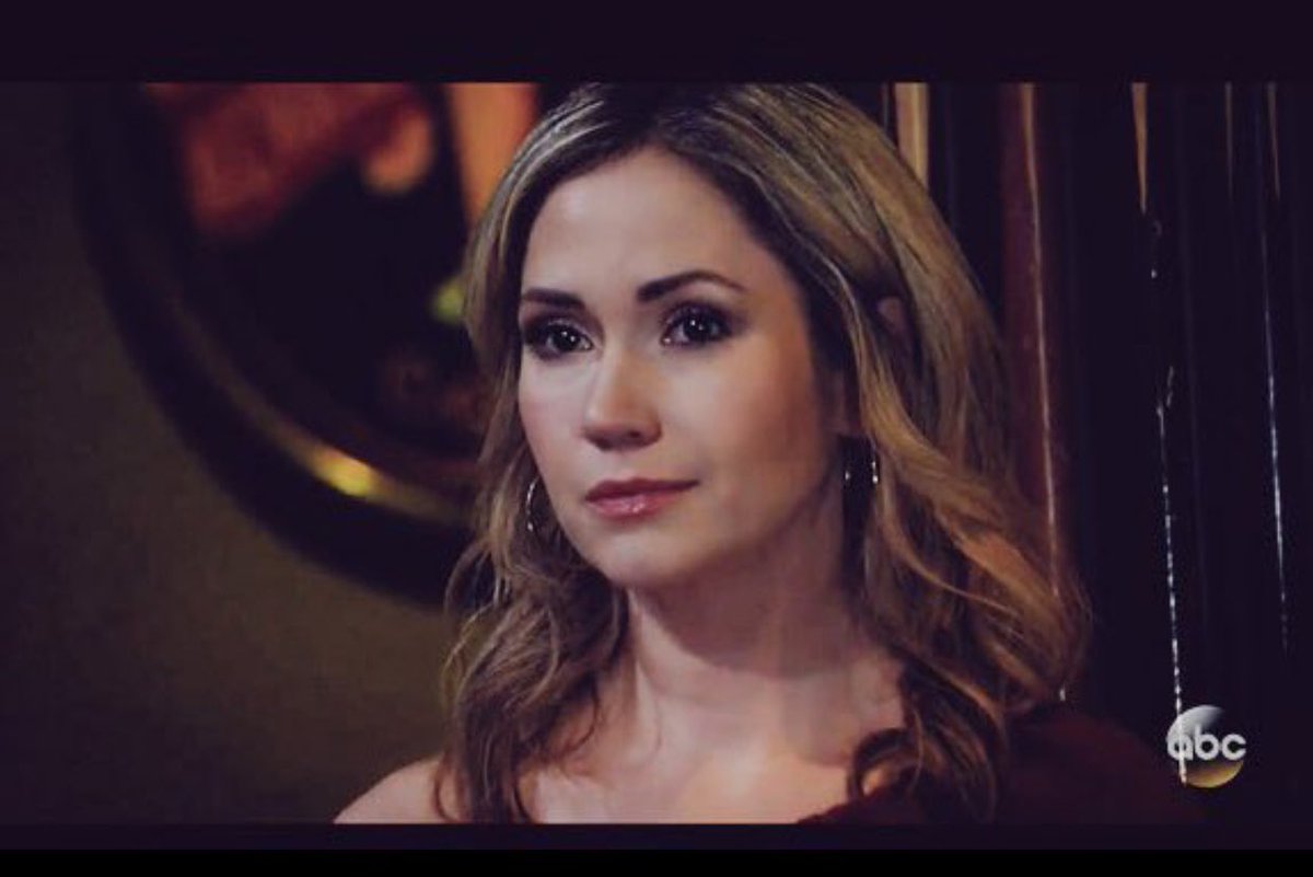 mary61203's tweet photo. #TBT #BringBackParker and the beautiful, talented #AshleyJones🥰
#Pristina is the couple who got a #worldwidefandom with a handful of realistic, powerful scenes . Imagine if they had normal screen time like others🌟☄️🔥💥#GH https://t.co/ExKiZ1RL9d