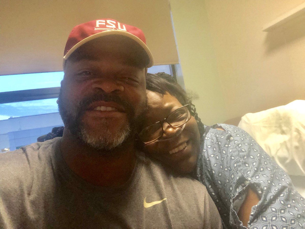 Ron Dugans tweet media