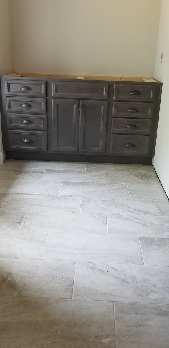 RRTbroker's tweet photo. 🚧 UNDER CONSTRUCTION HOME COMING SOON!  🚧   Beautiful home Located Monroe Ga, in wonderful fully developed neighborhood, sits in cul de sac, 4 bedrooms, 3 bathrooms &amp; 2700 sqft!  (More photos to come once completed) contact now for more information! https://t.co/GsxLeakUUQ https://t.co/7AXlx2hRFF