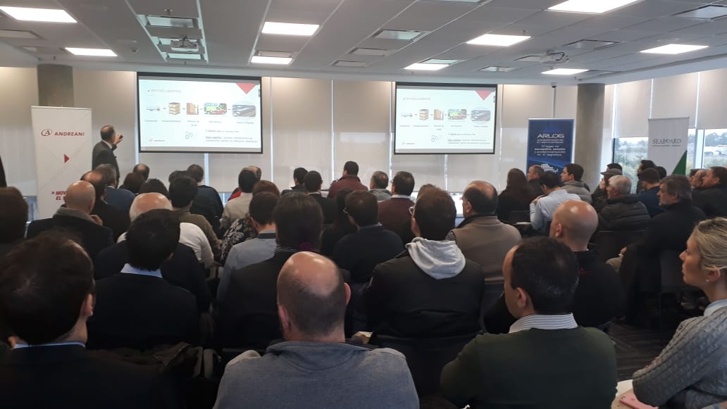 AndreaniOk's tweet photo. #Ahora | Desayuno @ARLOG_Asoc en nuestra Central Inteligente en #Norlog, con charlas de Industria 4.0 (las últimas tecnologías apuntadas a la #logística) y naves a medida: el #RealEstate como extensión de la cadena logística, a cargo de Andreani Desarrollos Inmobiliarios https://t.co/Y8ZxglhOFV