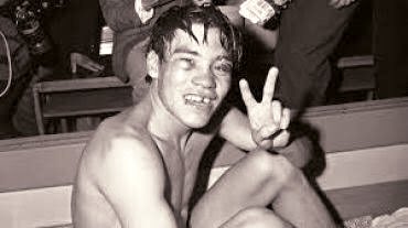 LaKiks's tweet photo. Ahora sí chicos! Muy buenos días #felizjueves
Hoy hay festejó, pues se cumplen 50 años de que el Puas Olivares se convirtió en el primer boxeador mexicano en la historia en ostentar un título del @WBCBoxing
#boxinggeek https://t.co/Kx5M4QoPuG
