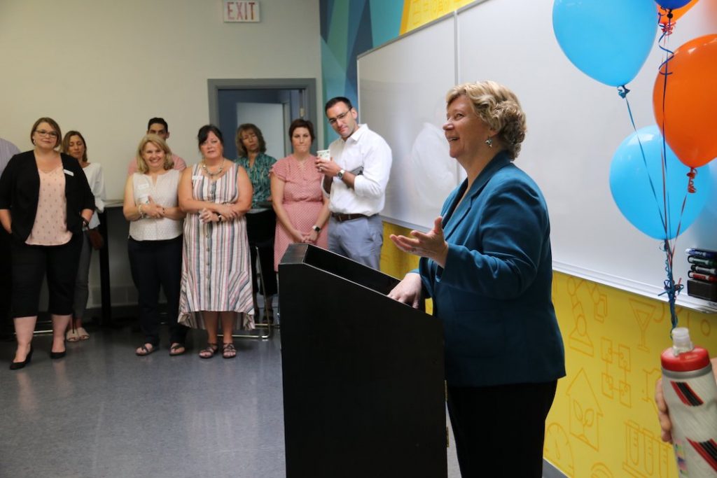 AltitudeAccel's tweet photo. Innovation Guelph receives $1.9M federal investment for women #entrepreneurship. Congrats @InnovateGuelph ! https://t.co/imBJ9T5CiQ https://t.co/8034HTX2UG