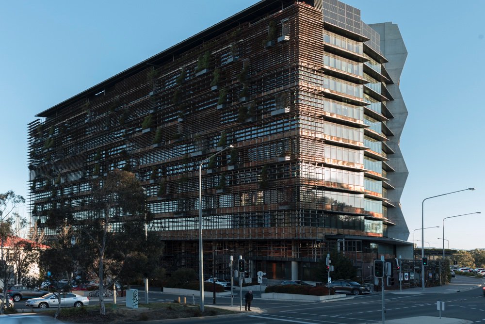 EdgehillKatie's tweet photo. What did you do with your day today? @newacton was my afternoon; and a bit of fun with technical photography. #mynikonlife #manfrotto #nishibuilding #canberrastreets #cityliving #dusk #NikonD750 https://t.co/9UKqHIQ96Q