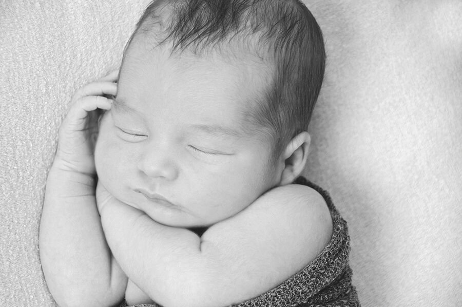 BioPharmaMS's tweet photo. Happy #rainbowbabyday 🌈 💚from mine to yours https://t.co/T0pp7bjPF8