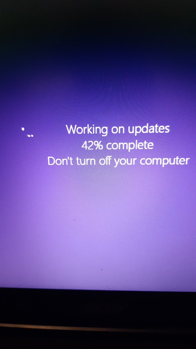 dancingvalentin's tweet photo. Trying to get back to work after being off for 8 days and Windows is taking forever to update my system.  #socialmediamanager #stillinvacationmode https://t.co/bFFaeKfZPI