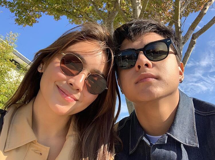 _missbeatriz_'s tweet photo. Their selfies are making me soft 🥺💙 https://t.co/tqyW8parEY