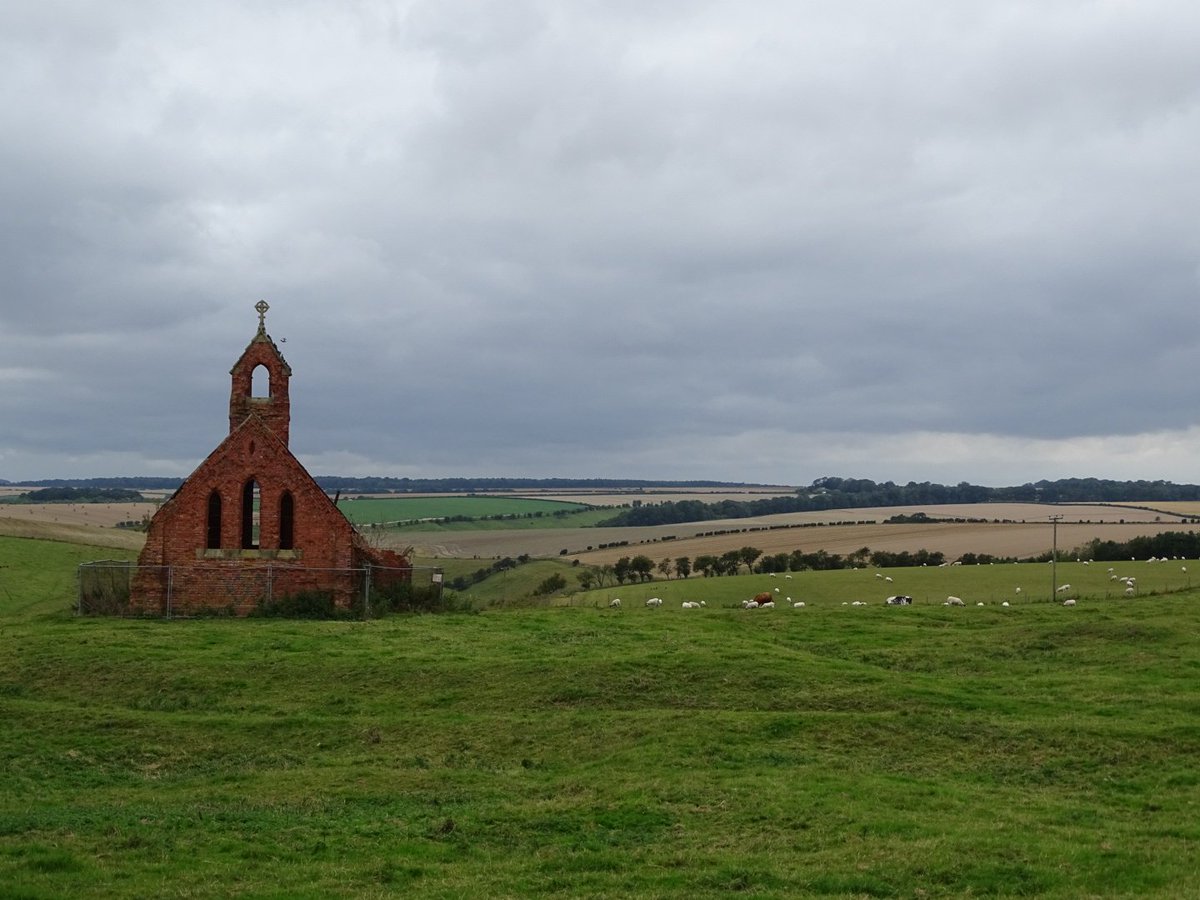 Nestled high up in the middle of nowhere on the Yorkshire Wolds lies an abandoned Victorian church. It's very intriguing 😊🤔 #abandonedchurch #ruinedchurch #victorian #cottam #yorkshirewolds #eastridingofyorkshire #eastyorkshire #desolate #remote #ruins #exploring #countryside