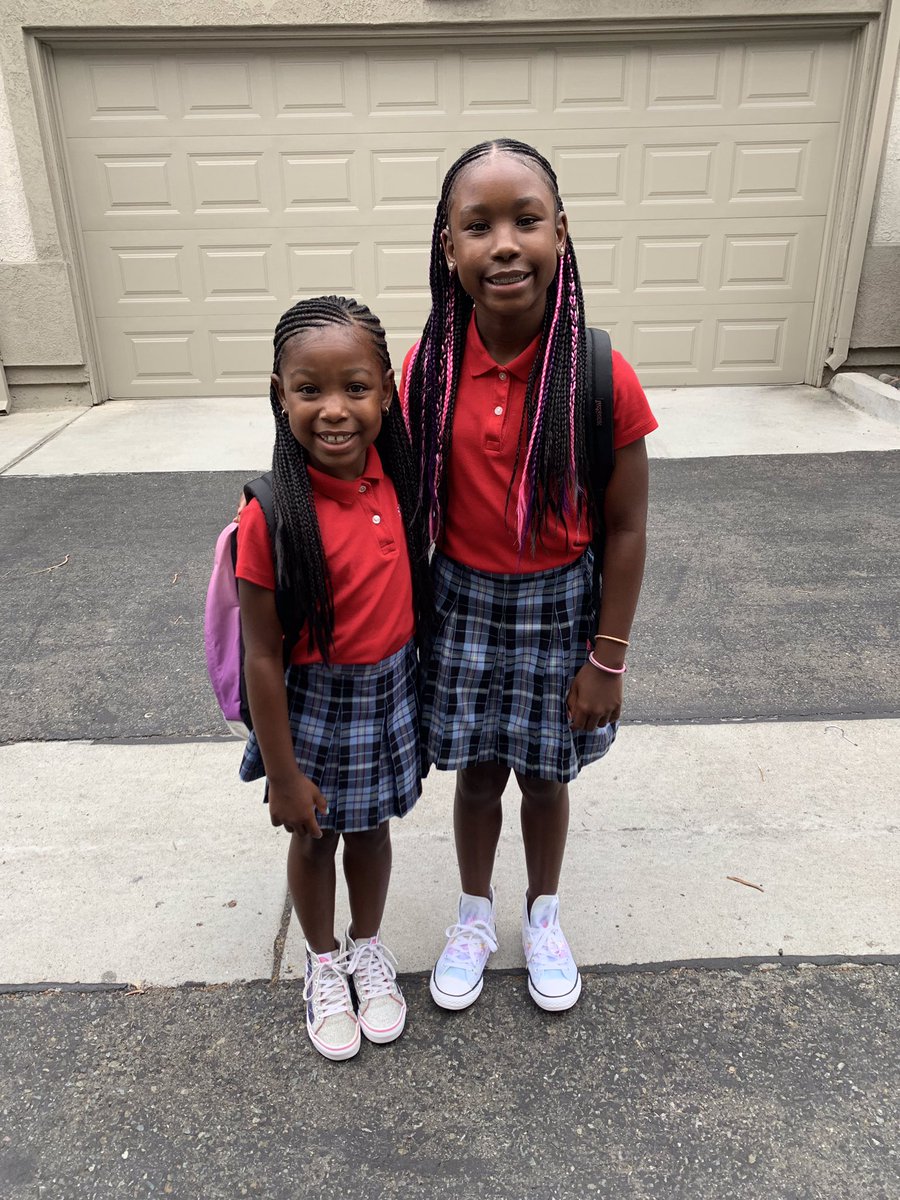 darlenexhunt's tweet photo. Devyn and Rhyan First Day of school. The Sproles Girls #abc7FirstDay https://t.co/kgHJUmOqY5