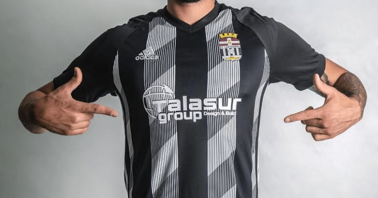 PlanetaEfesista's tweet photo. 🚨Hilo sorteo//Ahora subscribirse a @footters
Desde esta cuenta 🔊TIENE PREMIO 🔊 se sortea una camiseta oficial del @FCCartagena_efs. También para los demás aficionados tanto del Cartagena cómo de otro equipo.
Explicación⬇️

Enlace para activar footters https://t.co/LGjO12iB6E https://t.co/sM8AoDeNAR