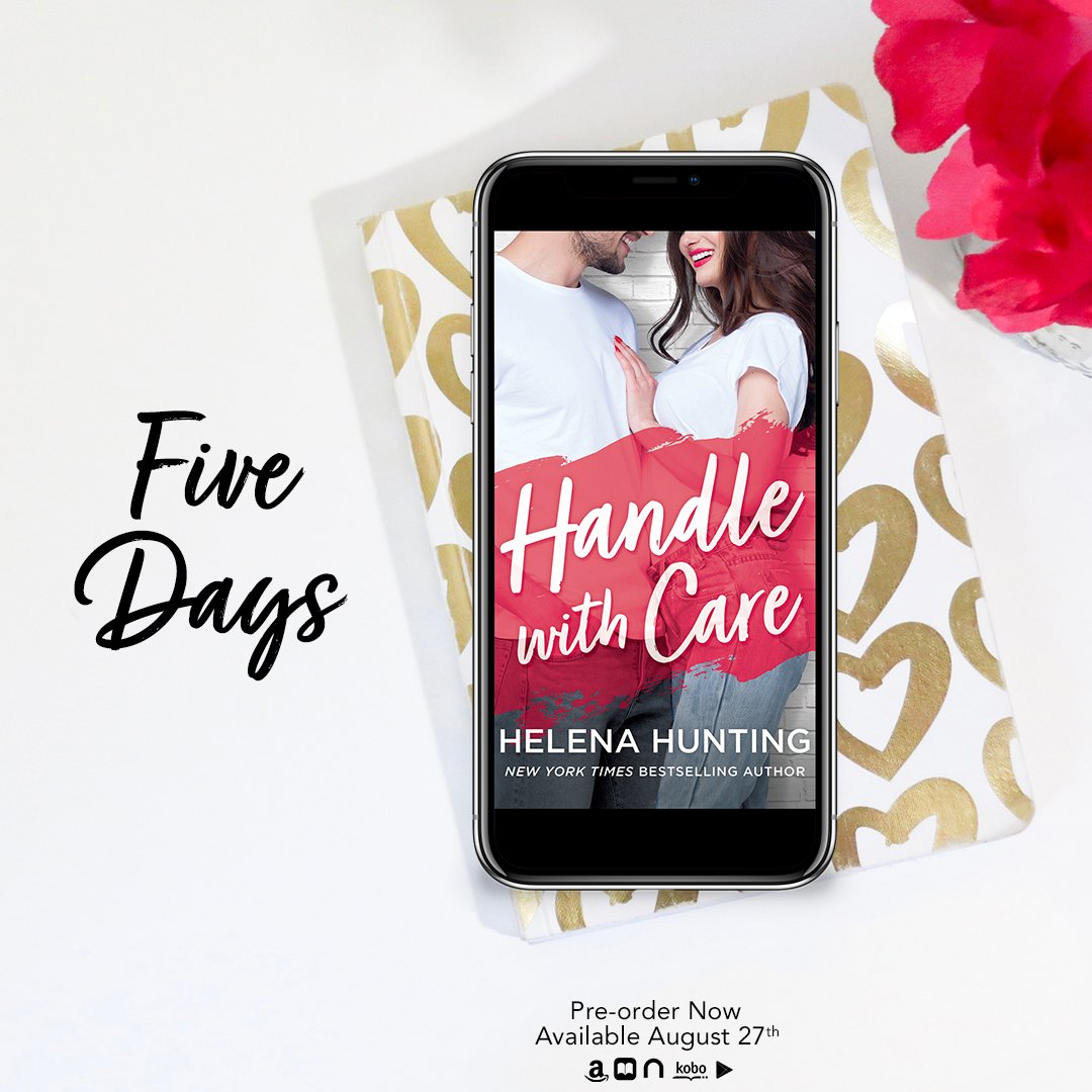 HelenaHunting's tweet photo. ♥ FIVE DAYS! ♥
Chin dimples are my kryptonite.

Pre-order Handle With Care: https://t.co/vYmki8VKe3
Add it on GoodReads: https://t.co/qMYFWrC6AA https://t.co/j8NJAo77mR