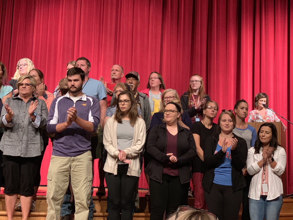 DCGSPrairie's tweet photo. We love our new staff joining the family at SP this year. We are going to rock it as we dive into learning. #dcgexcellence #SPLeaders https://t.co/SWeFzq0vGO