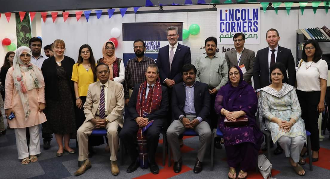 JumanRahim's tweet photo. Minister #Culture Syed @sardarshah1 and #usconsulatekhi CG Mr.Robert Silberstein celebrated 3rd Anniversary of #LincolinCorners at #LiaquatLibrary with reiteration to promote such spaces accross Sindh province to create enabling environment around.
@BBhuttoZardari @BakhtawarBZ https://t.co/6xpKQr1vfQ