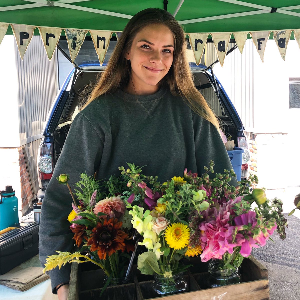LockeStFarmersM's tweet photo. Visit Liv for the beautiful flowers and bouquets from @laprimaverafarm this Saturday at market! 

#supportlocke #livinlaprimavera #LPVFarms #flowers #blooms #farmersmarket #hamilton #summer #lockest #LSFM #supportlocke https://t.co/cGJFAyu3Rf