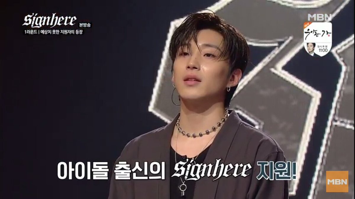 MoonGallery1's tweet image. Oh man! My heart almost drop the moment he took the center stage. 😍💚😍 

See you next week Jongupie! 😊

#Jongup #Signhere