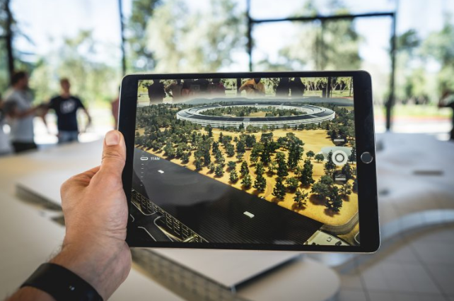 talius's tweet photo. New #Tools to Minimize Risks in shared, #Augmented-#reality environments
Security researchers have created #ShareAR, a toolkit that lets developers build collaborative and interactive features into AR apps without sacrificing users' privacy and security. https://t.co/xJo5YK1H6V https://t.co/sl64WbO9Pl