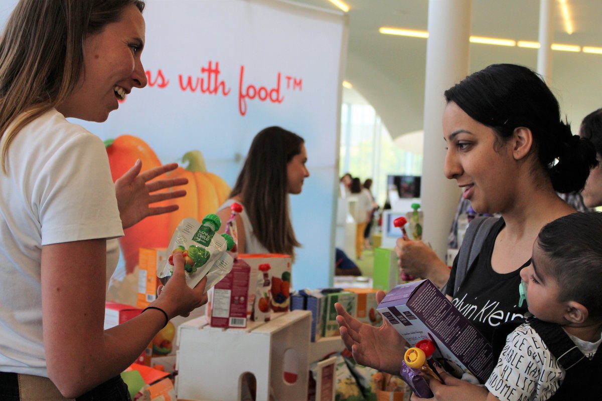 BramptonLibrary's tweet image. Big shoutout to @lc_organics for their generous and enthusiastic support of our #AReaderIsBorn Initiative. They joined us at a very special Baby Storytime at #SpringdaleBranch earlier this week to share some of their awesome products with the families in our community. #Brampton